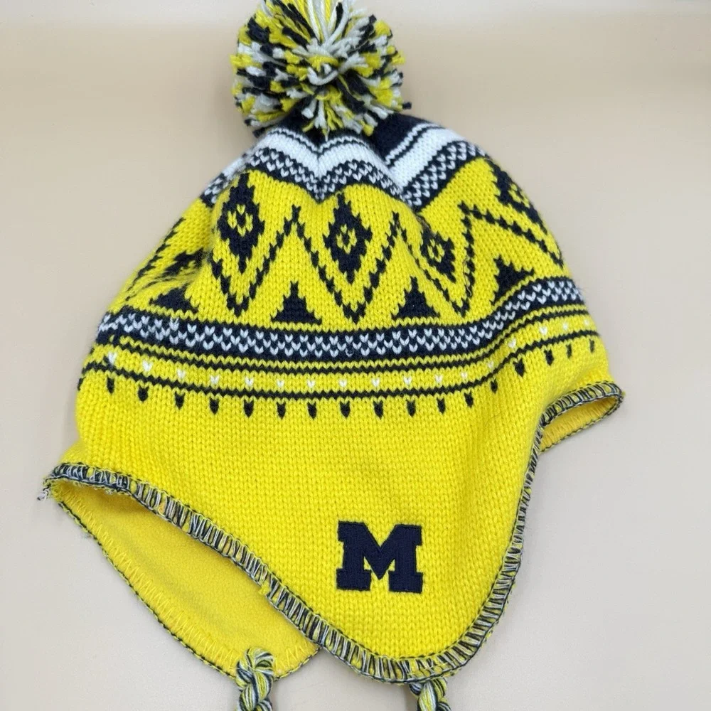 Adidas University of Michigan Logo Knit Earflap Pom Pom Hat Blue Yellow OS